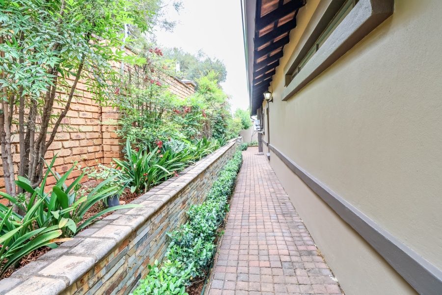 4 Bedroom Property for Sale in The Wilds Gauteng