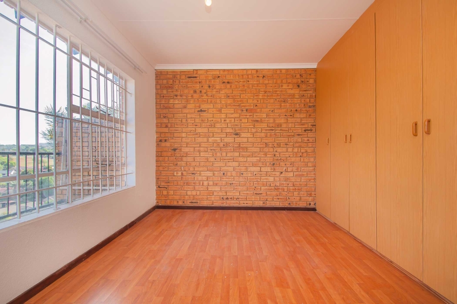 2 Bedroom Property for Sale in Rangeview Gauteng