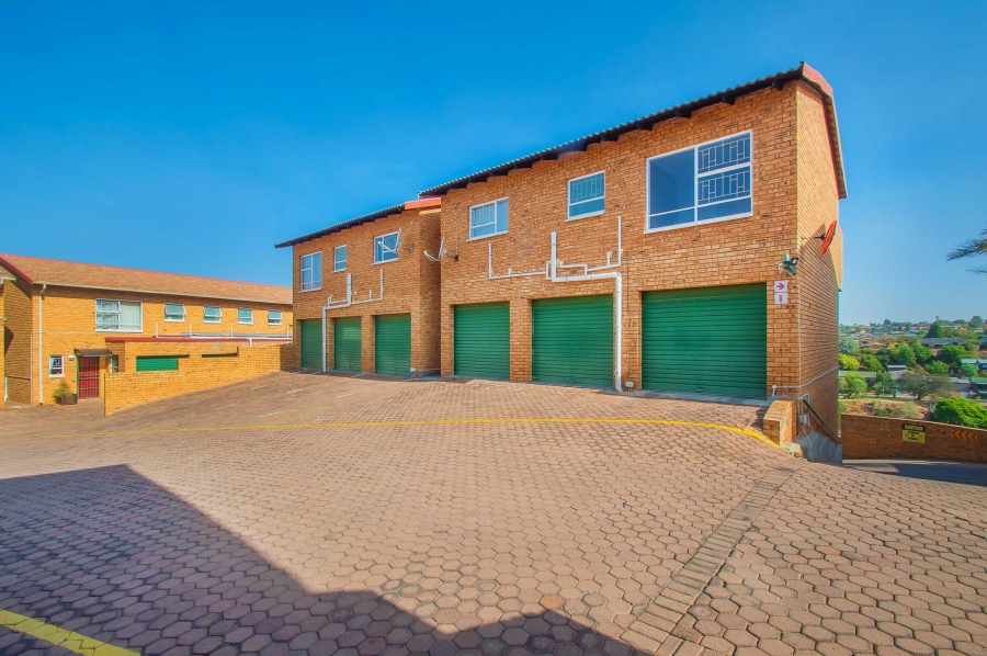 2 Bedroom Property for Sale in Rangeview Gauteng