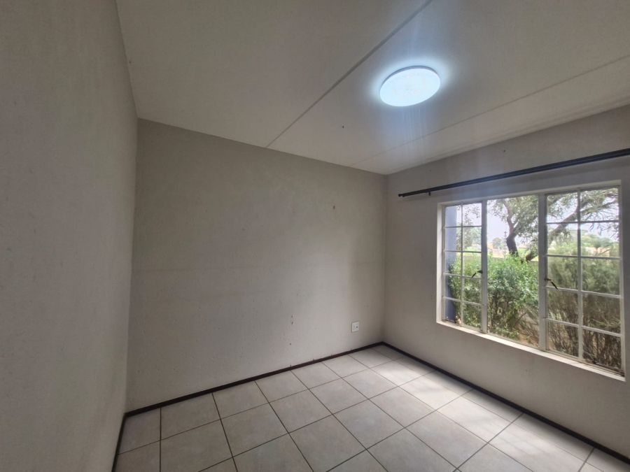 2 Bedroom Property for Sale in Brentwood Gauteng