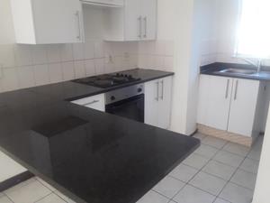 To Let 2 Bedroom Property for Rent in Buccleuch Gauteng