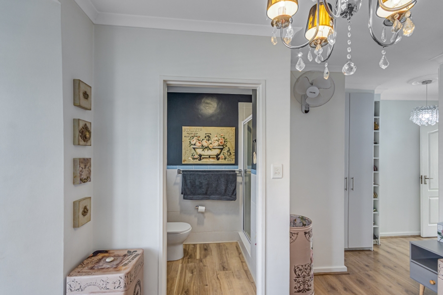 To Let 2 Bedroom Property for Rent in Bryanston Gauteng