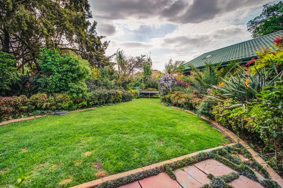 6 Bedroom Property for Sale in Pomona Gauteng