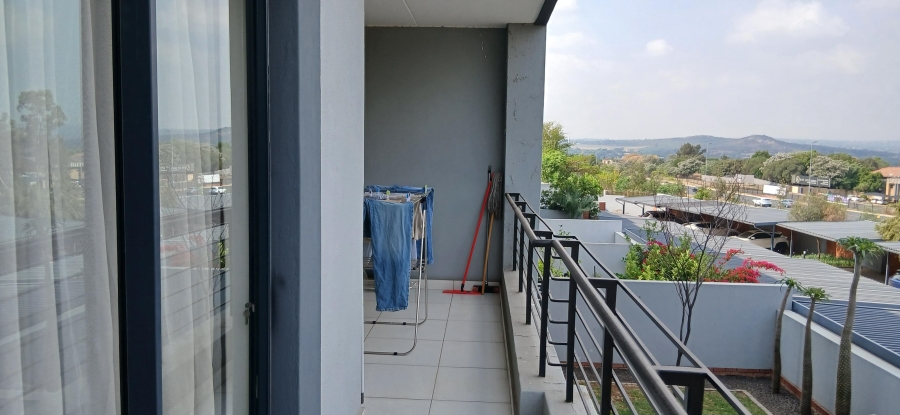 To Let 2 Bedroom Property for Rent in Lonehill Gauteng