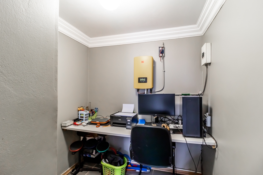 3 Bedroom Property for Sale in Rietfontein Gauteng