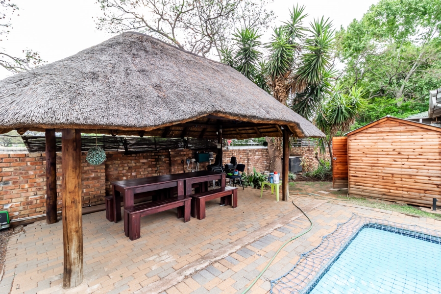 3 Bedroom Property for Sale in Rietfontein Gauteng