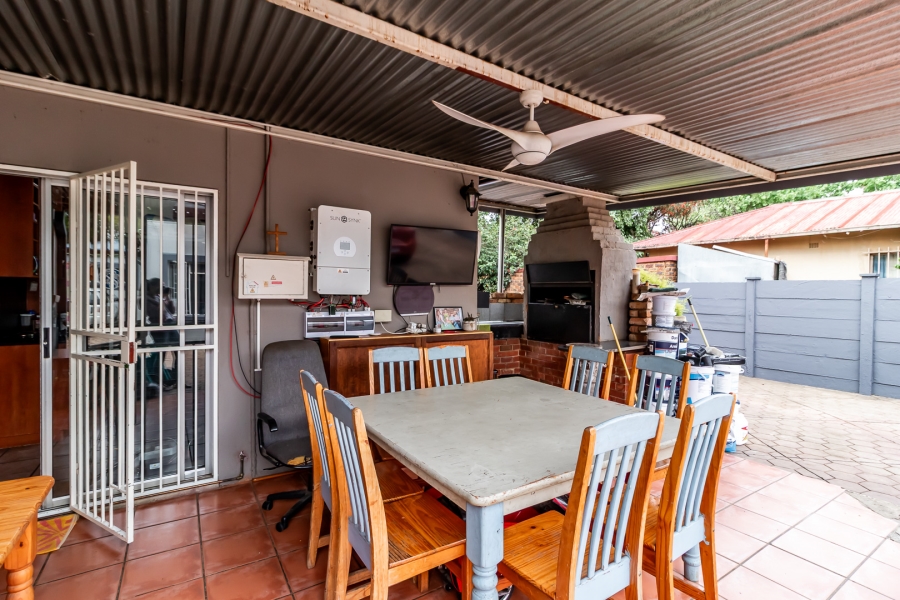 3 Bedroom Property for Sale in Rietfontein Gauteng