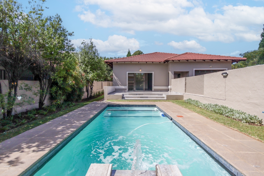 To Let 3 Bedroom Property for Rent in Broadacres Gauteng