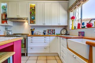 To Let 4 Bedroom Property for Rent in Rhodesfield Gauteng