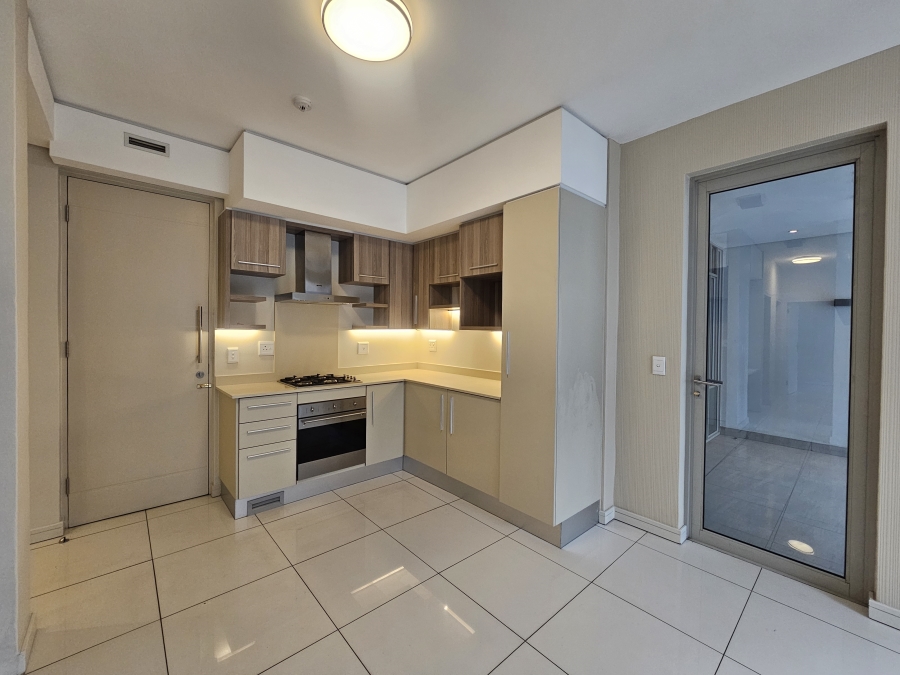 To Let 2 Bedroom Property for Rent in Rosebank Gauteng