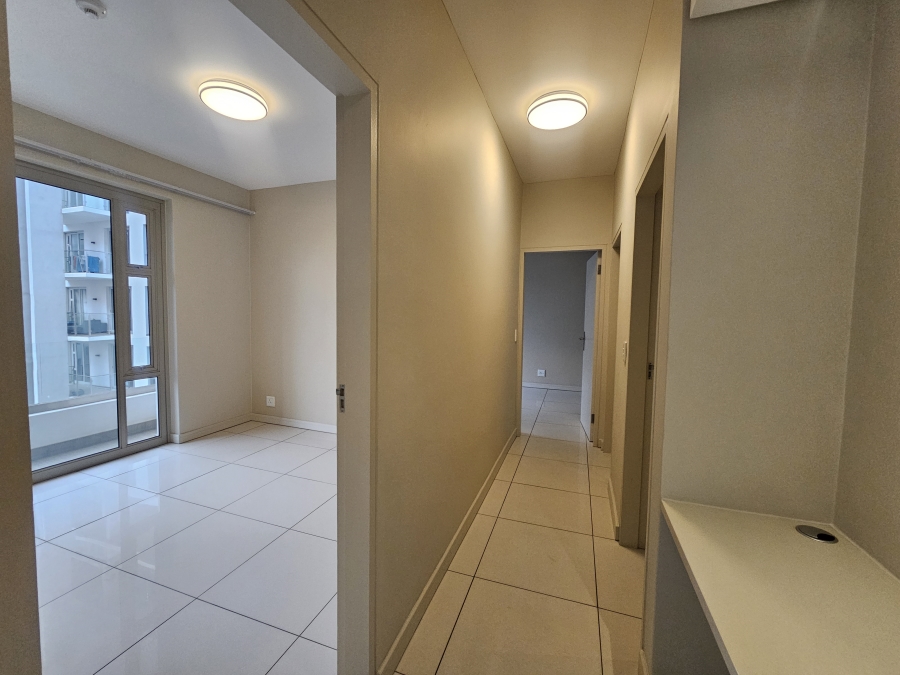 To Let 2 Bedroom Property for Rent in Rosebank Gauteng