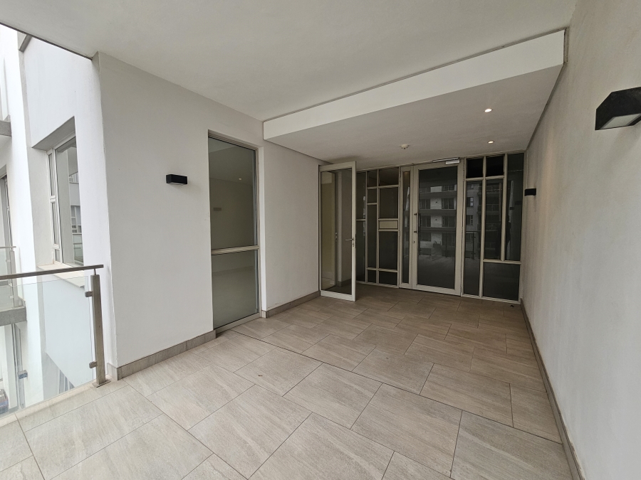 To Let 2 Bedroom Property for Rent in Rosebank Gauteng