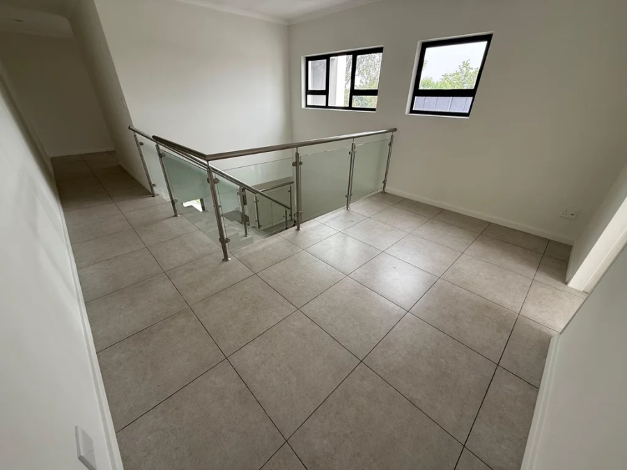 To Let 3 Bedroom Property for Rent in Sunninghill Gauteng