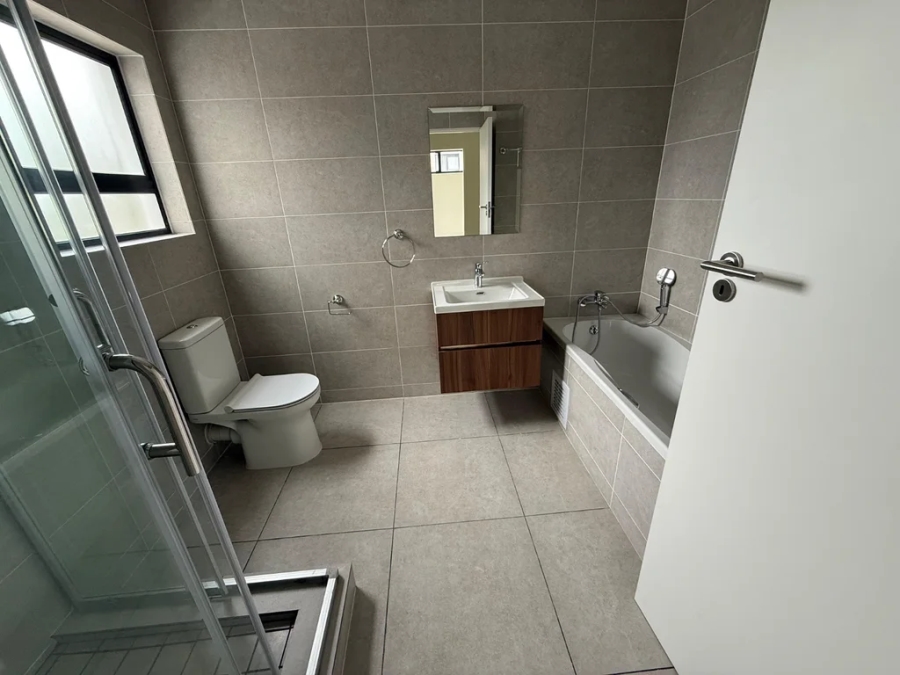 To Let 3 Bedroom Property for Rent in Sunninghill Gauteng