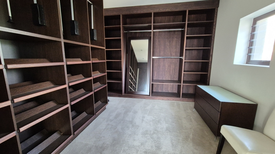 4 Bedroom Property for Sale in Bedfordview Gauteng