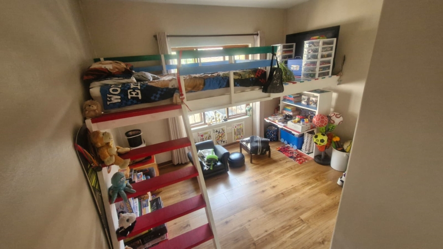 To Let 2 Bedroom Property for Rent in Paulshof Gauteng
