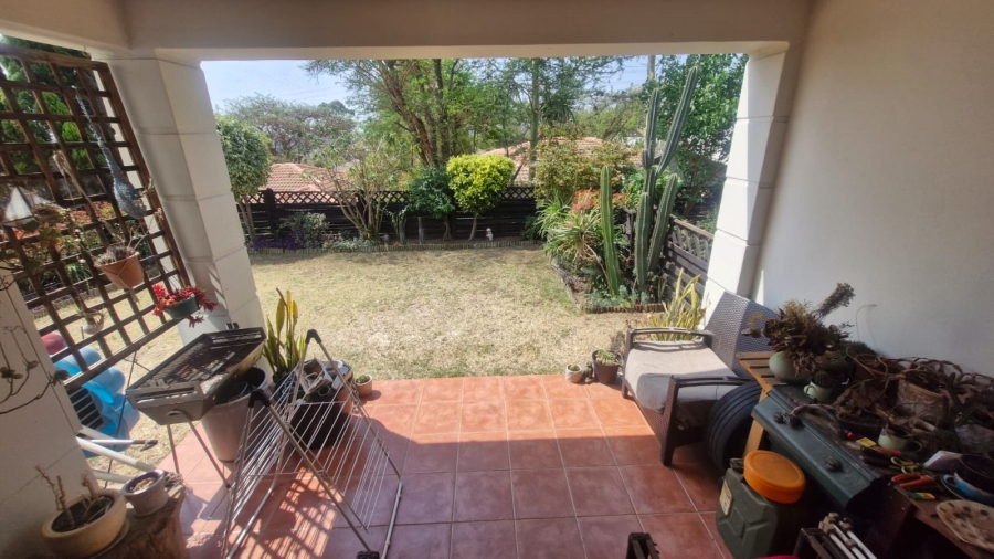 To Let 2 Bedroom Property for Rent in Paulshof Gauteng