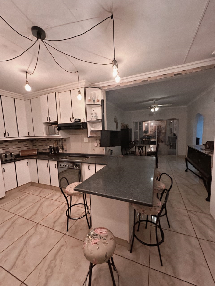 4 Bedroom Property for Sale in Culemborg Park Gauteng