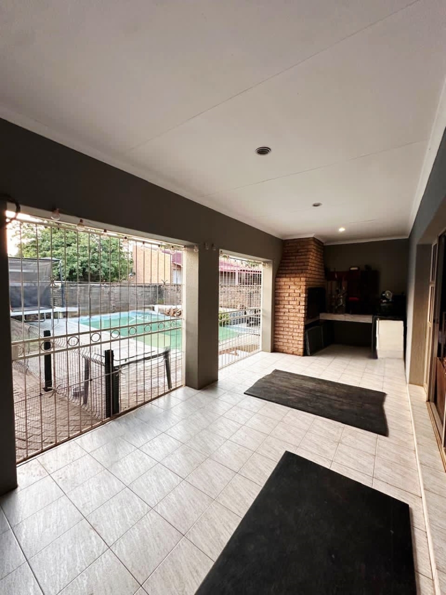 4 Bedroom Property for Sale in Culemborg Park Gauteng