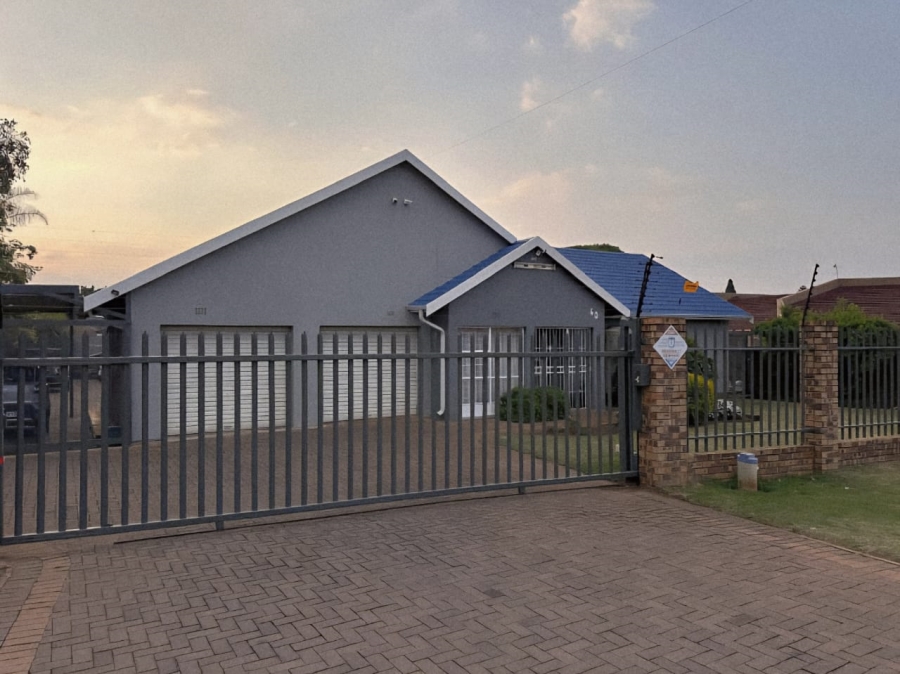 4 Bedroom Property for Sale in Culemborg Park Gauteng
