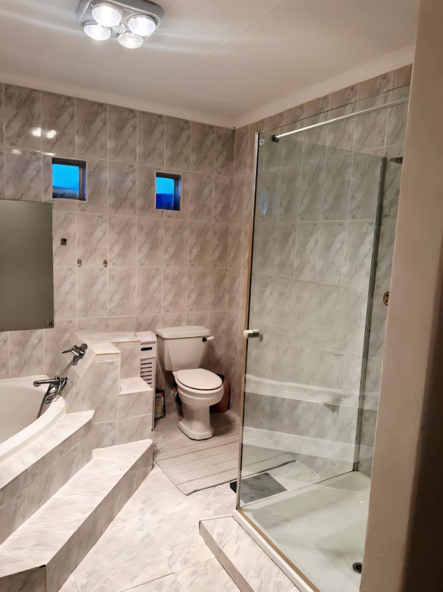 4 Bedroom Property for Sale in Culemborg Park Gauteng