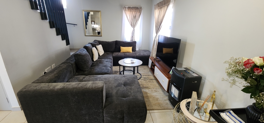 3 Bedroom Property for Sale in Albertsdal Gauteng