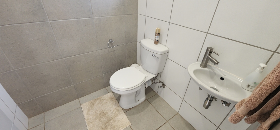 3 Bedroom Property for Sale in Albertsdal Gauteng