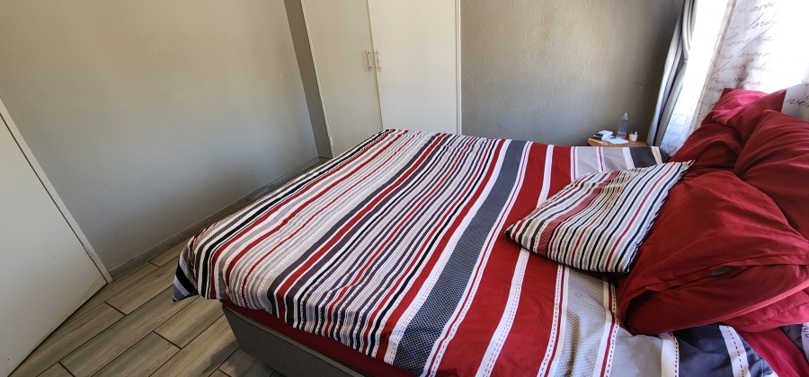 4 Bedroom Property for Sale in Glenvista Gauteng