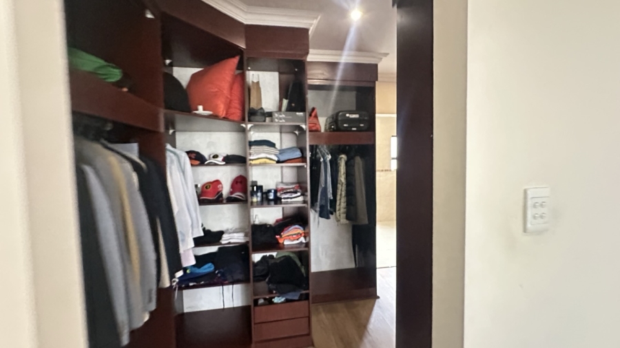 4 Bedroom Property for Sale in Blue Valley Golf Estate Gauteng