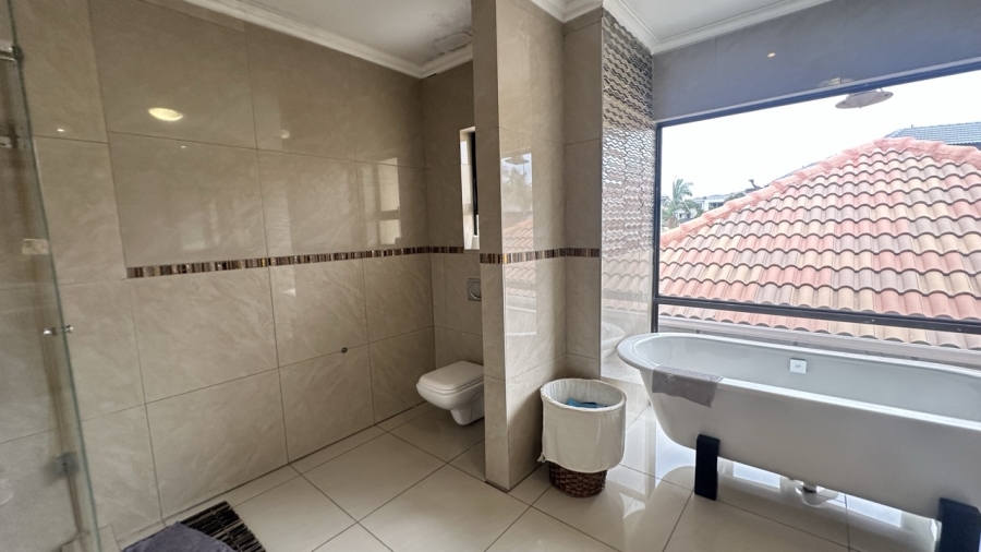 4 Bedroom Property for Sale in Blue Valley Golf Estate Gauteng