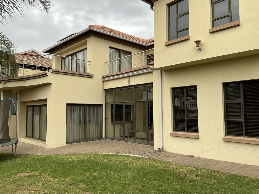 4 Bedroom Property for Sale in Blue Valley Golf Estate Gauteng