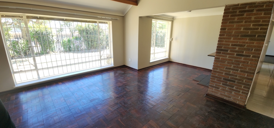 5 Bedroom Property for Sale in Ridgeway Gauteng