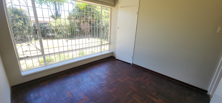 5 Bedroom Property for Sale in Ridgeway Gauteng