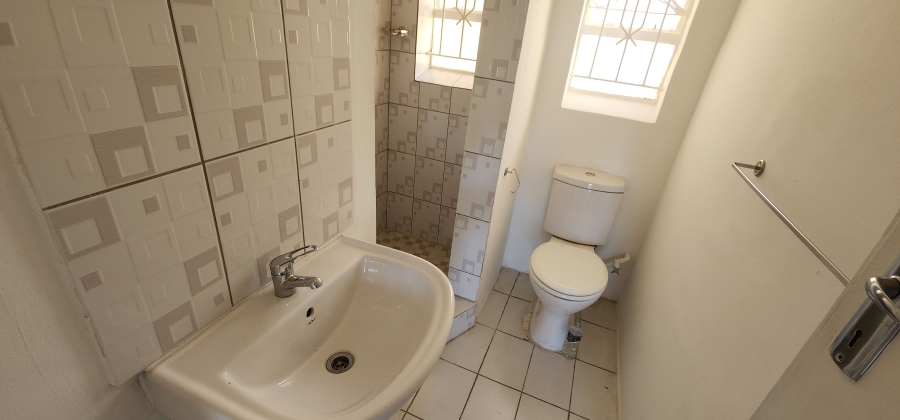 5 Bedroom Property for Sale in Ridgeway Gauteng