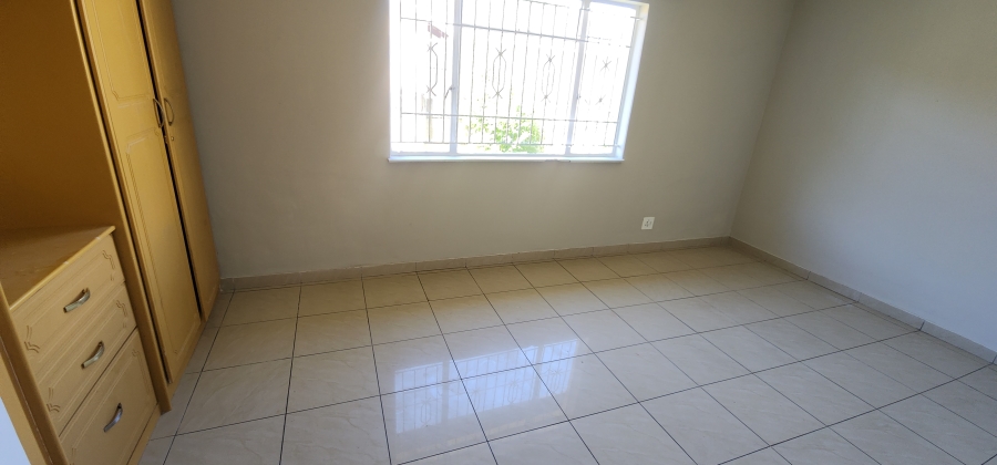 5 Bedroom Property for Sale in Ridgeway Gauteng