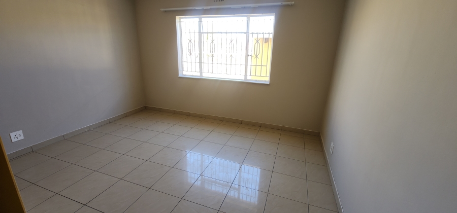 5 Bedroom Property for Sale in Ridgeway Gauteng