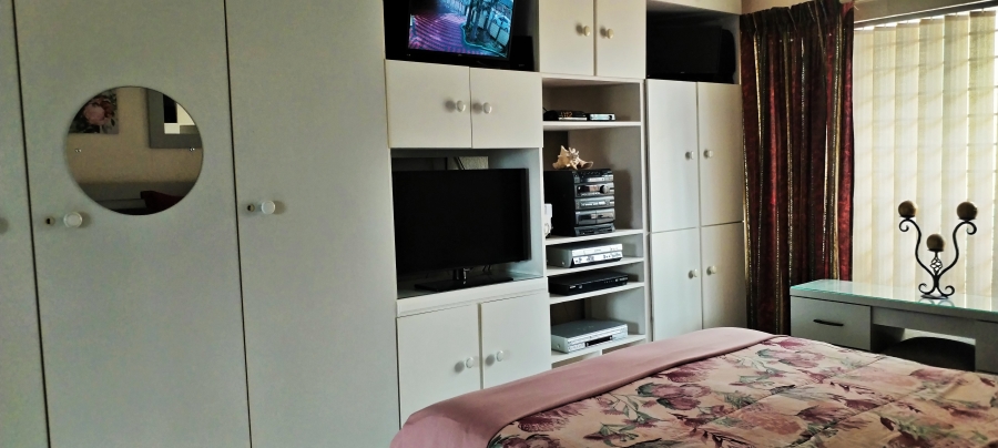 3 Bedroom Property for Sale in Rant En Dal Gauteng