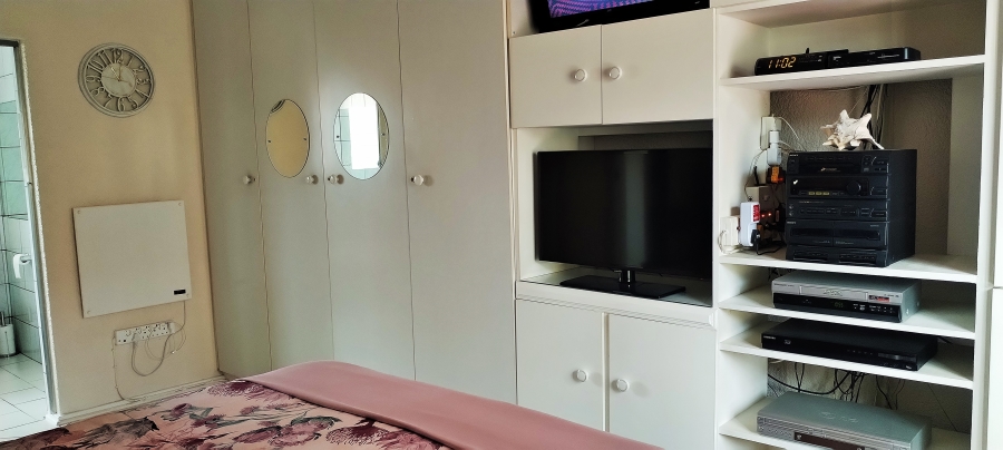3 Bedroom Property for Sale in Rant En Dal Gauteng