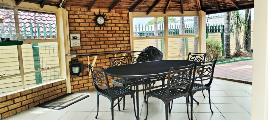 3 Bedroom Property for Sale in Rant En Dal Gauteng
