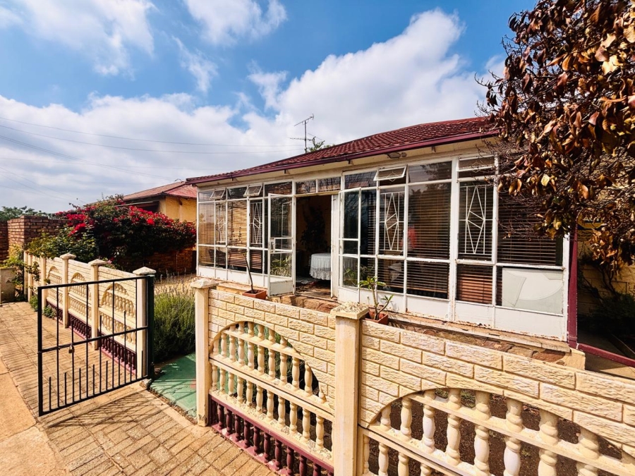 2 Bedroom Property for Sale in Krugersdorp West Gauteng