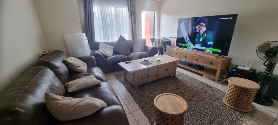 3 Bedroom Property for Sale in Dowerglen Gauteng
