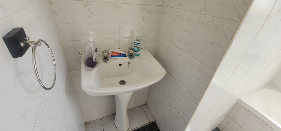 2 Bedroom Property for Sale in Raceview Gauteng