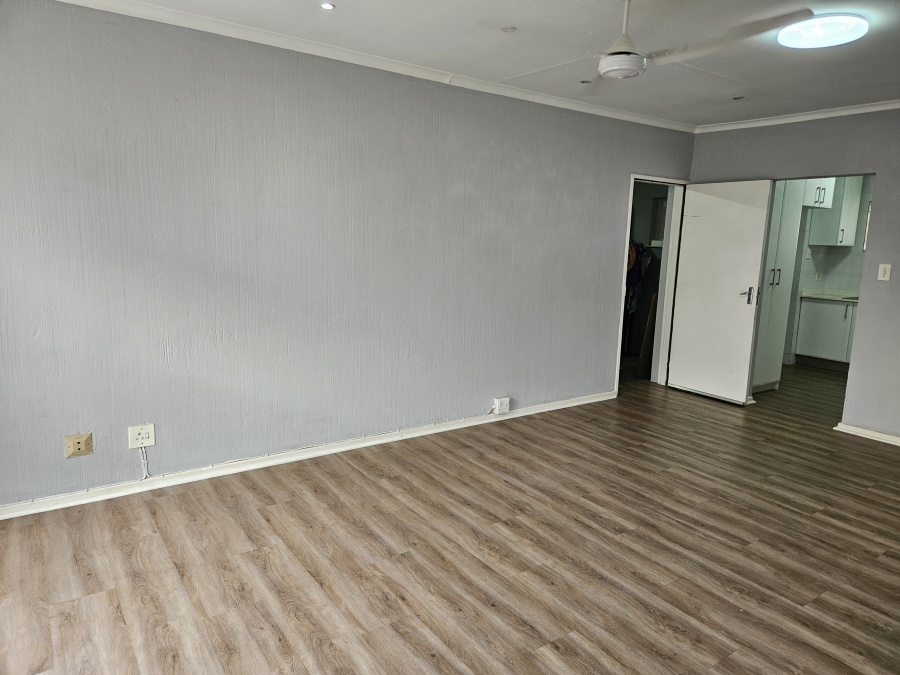 2 Bedroom Property for Sale in Krugersdorp North Gauteng