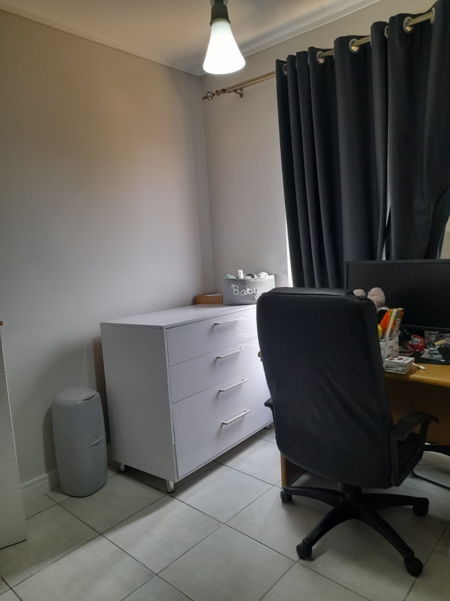 To Let 3 Bedroom Property for Rent in Linbro Park Gauteng