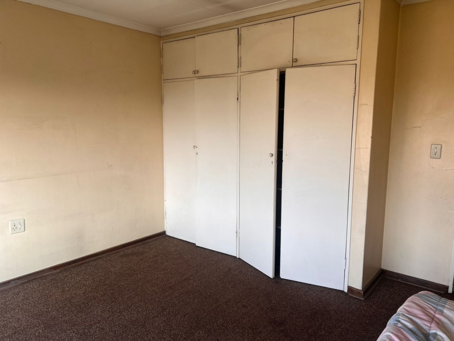 2 Bedroom Property for Sale in Vereeniging Gauteng