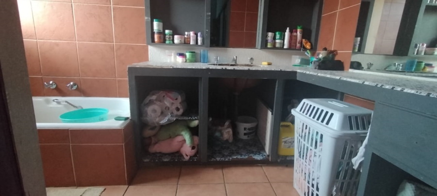 3 Bedroom Property for Sale in Homelake Gauteng