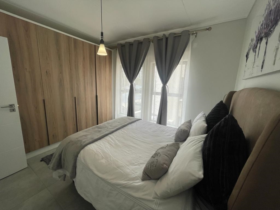 To Let 3 Bedroom Property for Rent in Waterfall Gauteng