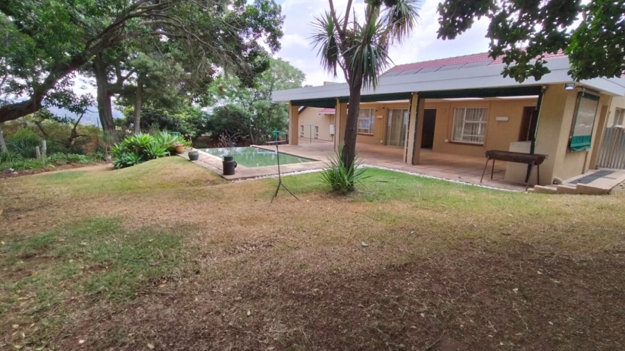 3 Bedroom Property for Sale in Kloofendal Gauteng