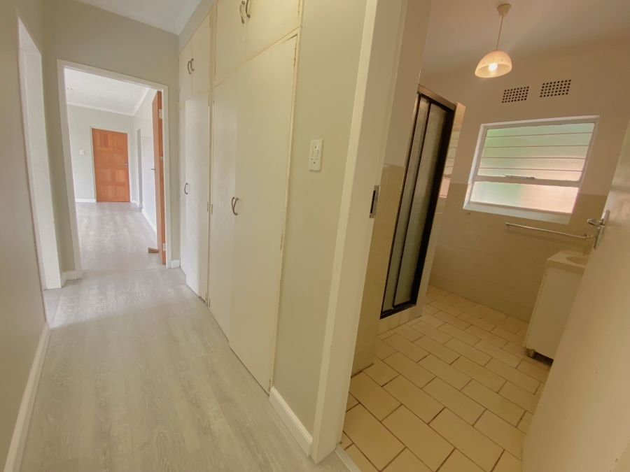 5 Bedroom Property for Sale in Wilro Park Gauteng