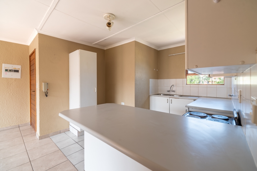 2 Bedroom Property for Sale in Sundowner Gauteng